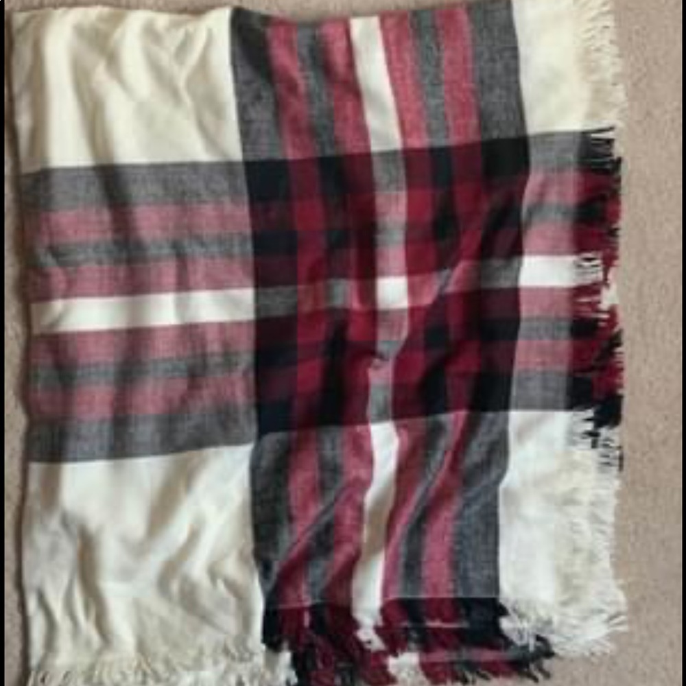 Thick Flannel Patterned Scarf